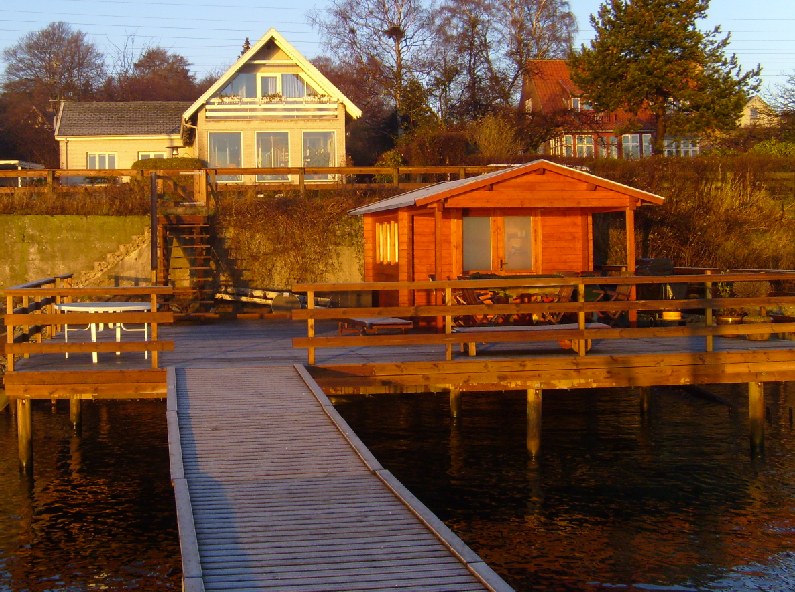 Badebro og anneks